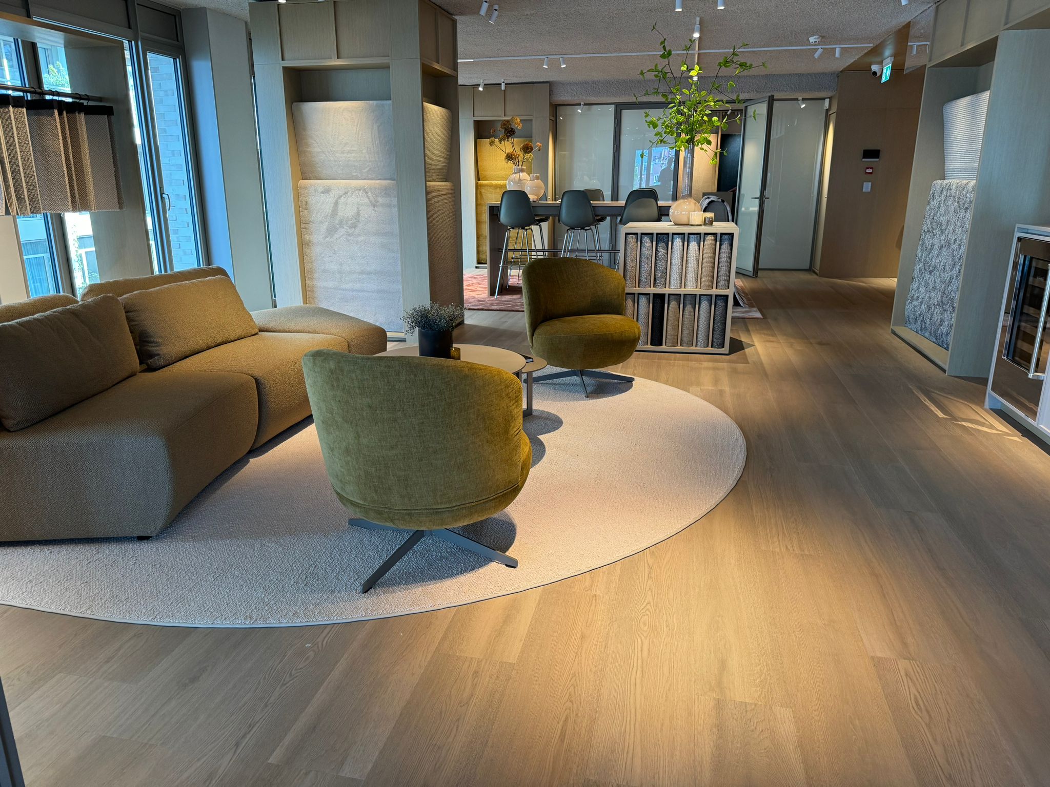 Hillfloor Brand Center